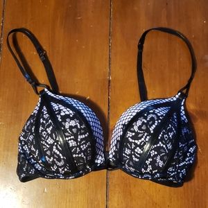 Victoria Secret Bombshell Push-Up bra